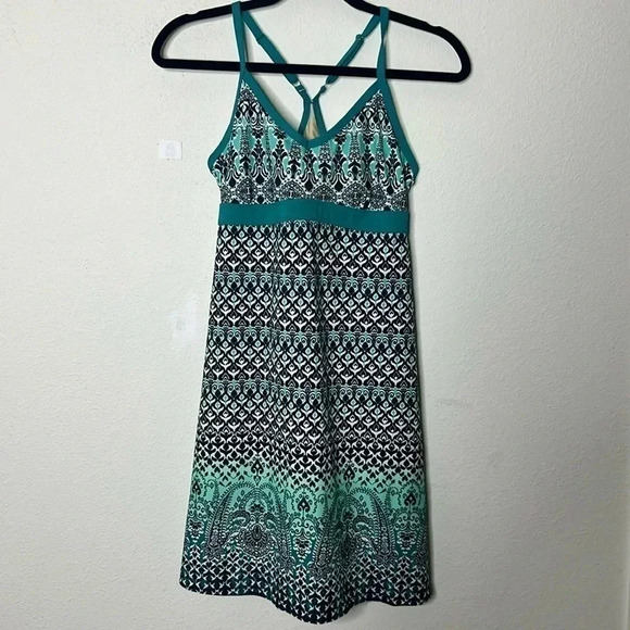 Athleta printed paisley Shoreline swim-dress with padded bra size small - Picture 2 of 4